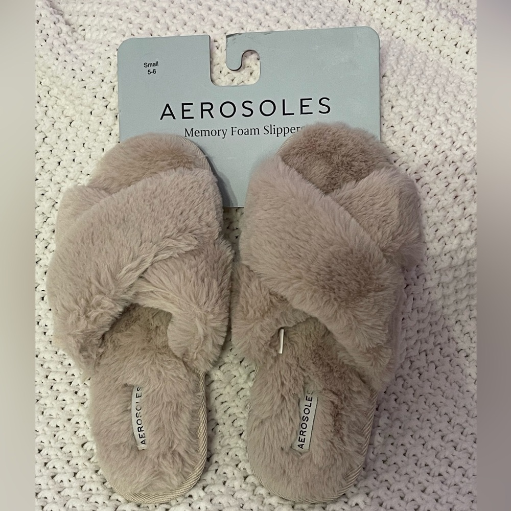 Brand new plush slippers
